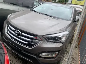 Hyundai Santa Fe 2014 Gray