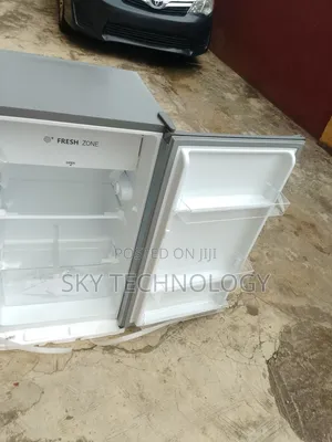 Hisense 90L Single Door Fridge – Perfect for Home Office