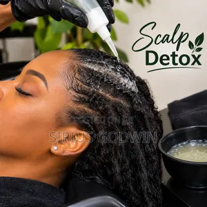 Scalp Detox and Exfoliation