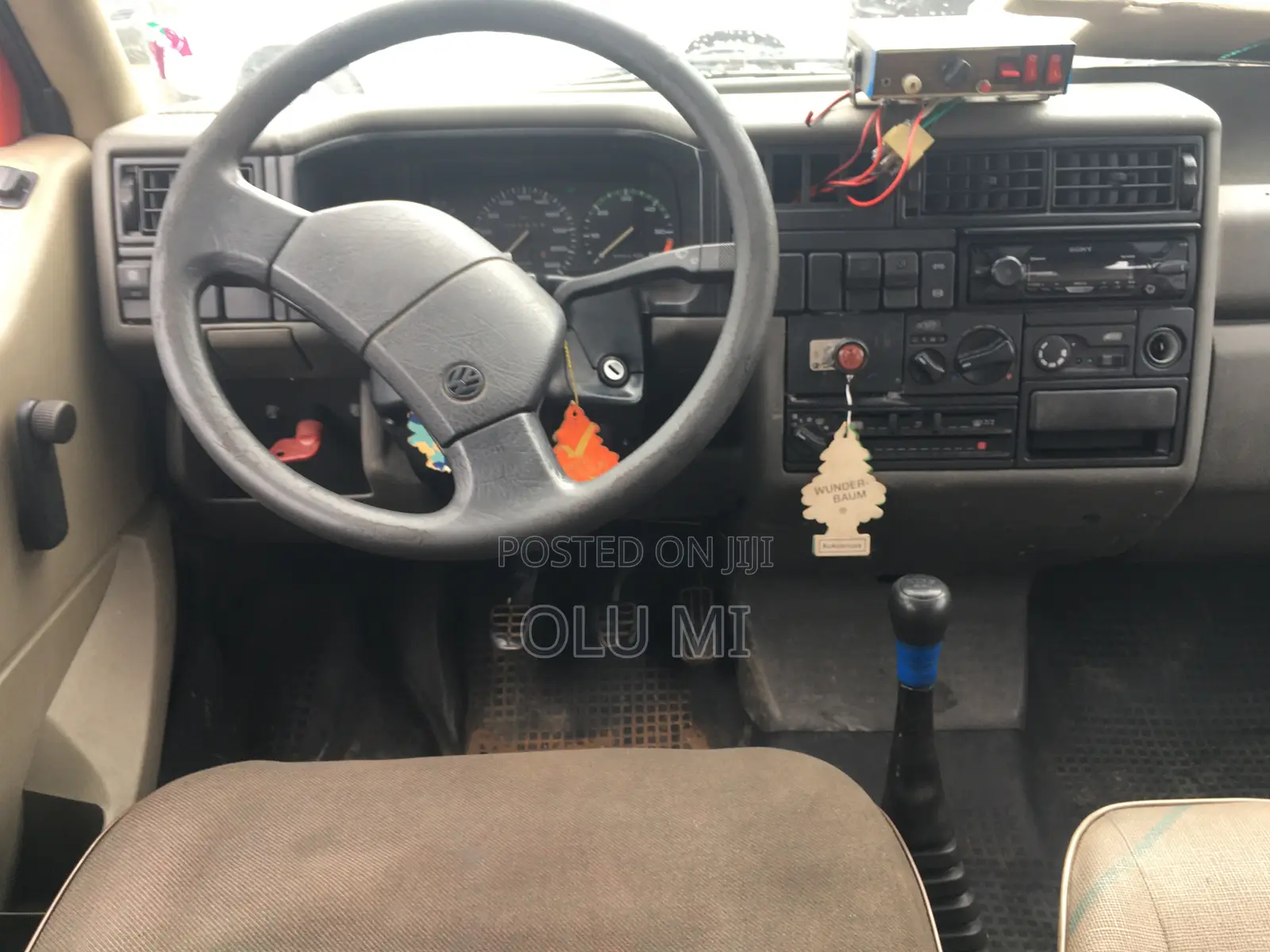 Volkswagen Transporter 2023 Orange