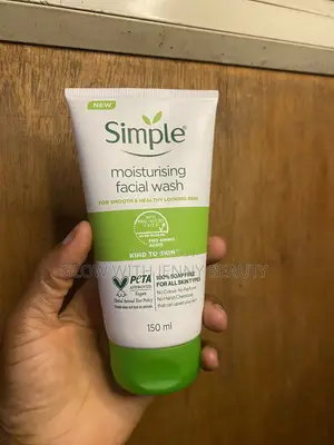 Simple Moisturizing Facial Wash