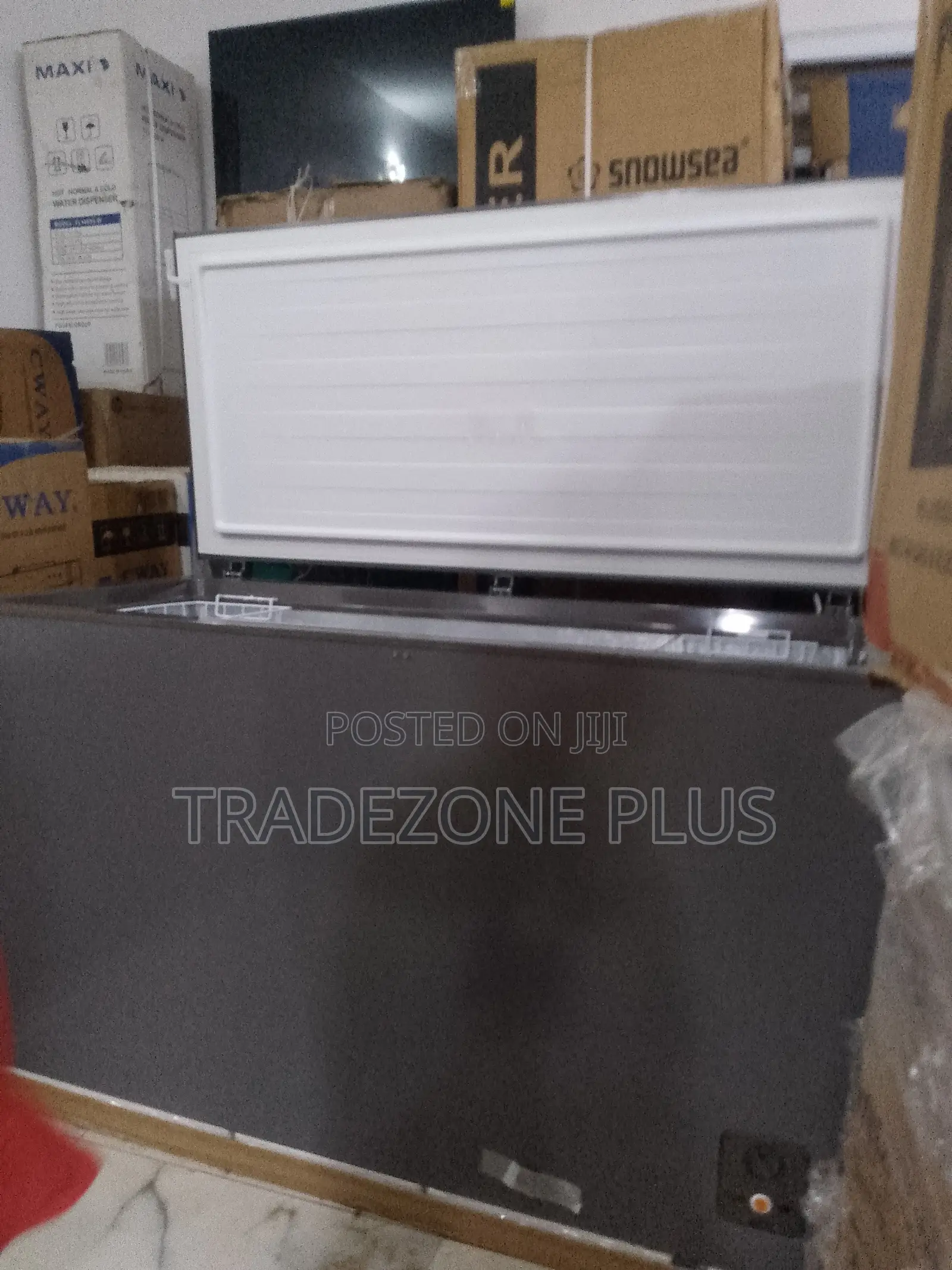 Large Capacity Hisense Chest Freezer 420L
