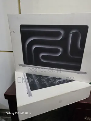 New Laptop Apple MacBook Pro 2024 M4 Pro 24GB Apple M4 Pro SSD 512GB