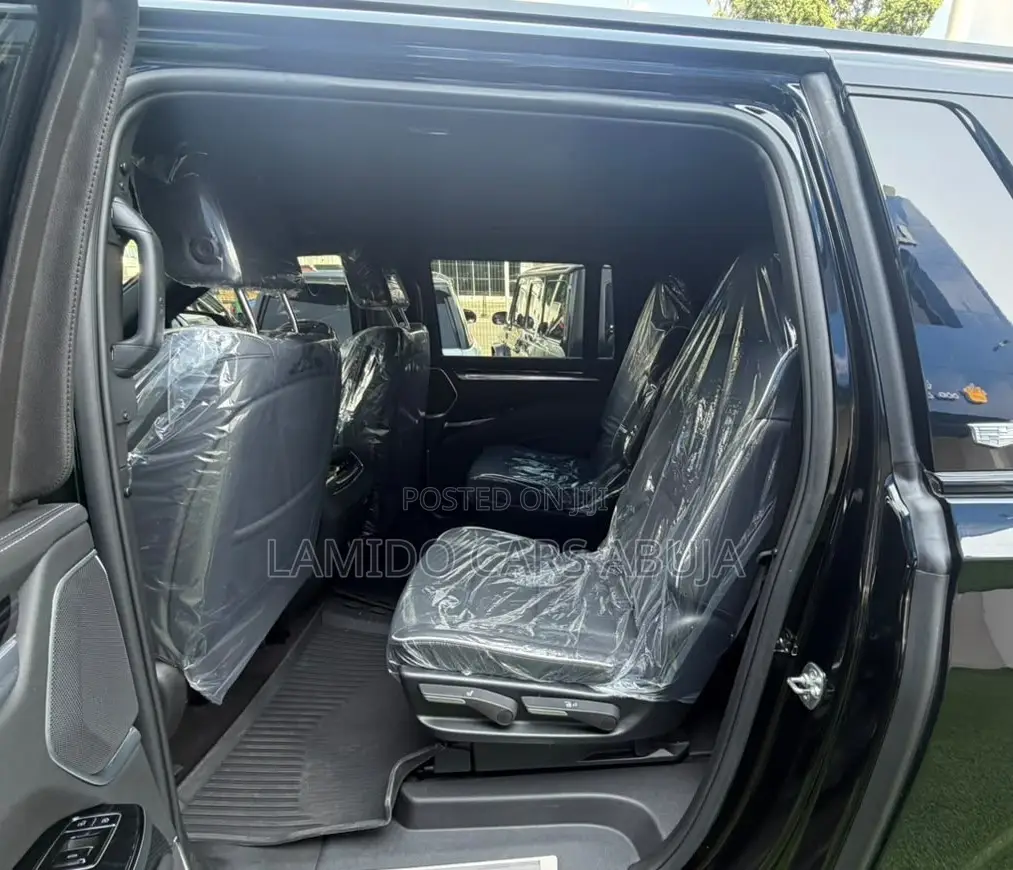 New Cadillac Escalade 2025 Black