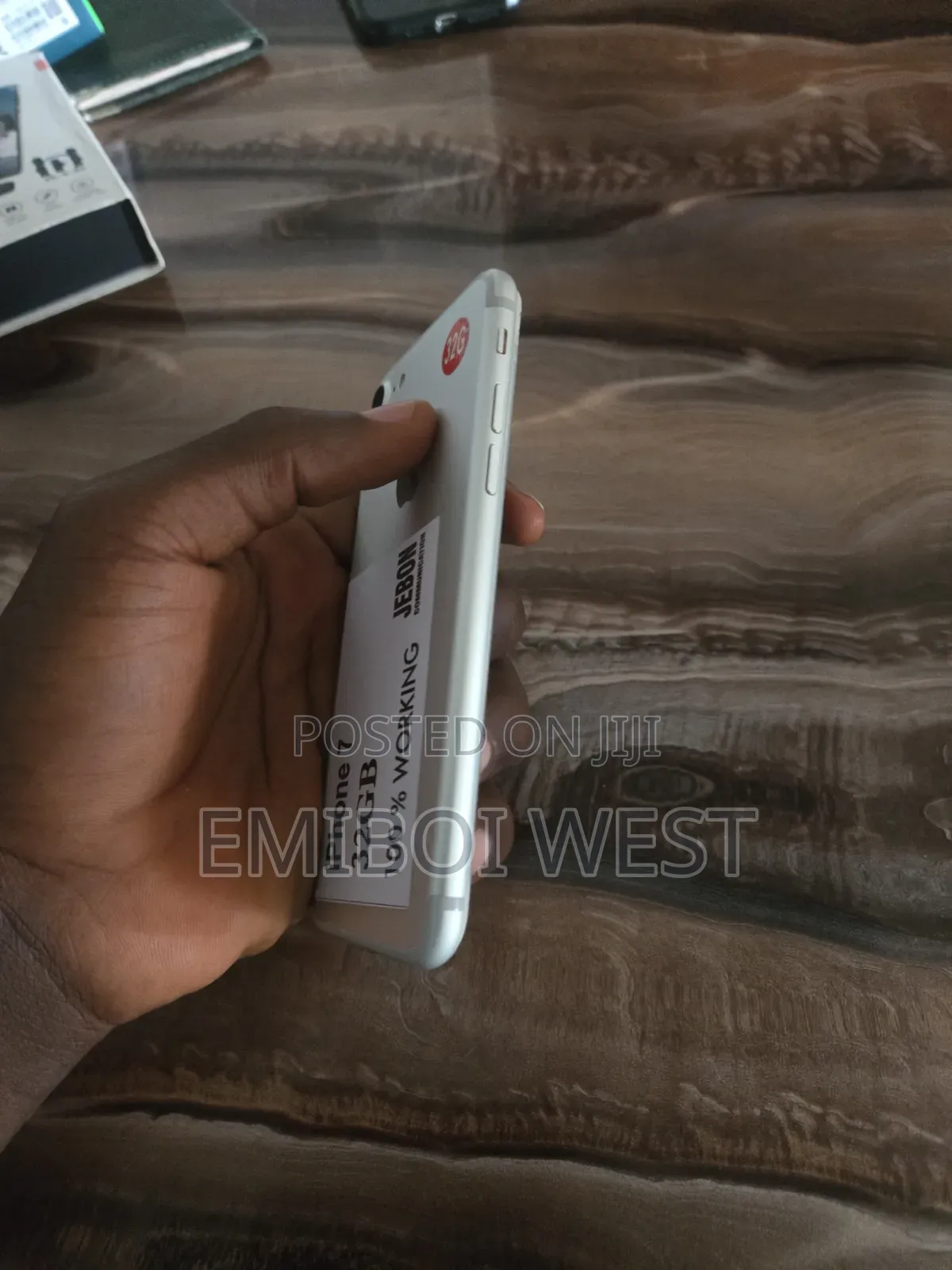Apple iPhone 7 32 GB Silver