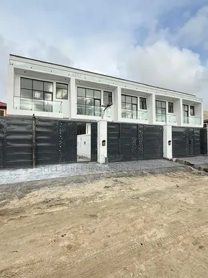 3bdrm Duplex in Sangotedo for sale