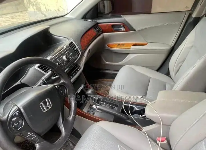 Honda Accord 2017 Gray