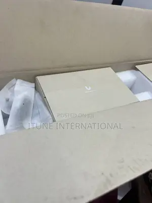 Ubiquiti UniFi Dream Machine Pro (UDM-Pro)