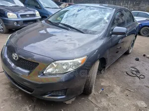 Toyota Corolla 2008 Gray