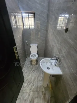 2bdrm Block of Flats in Dawaki for rent