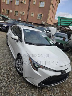 Toyota Corolla LE 2022 White