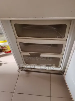 LG Fridge and Freezer Low Energy.