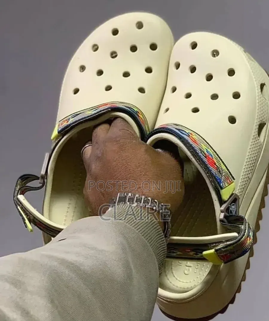 Hicker Crocs