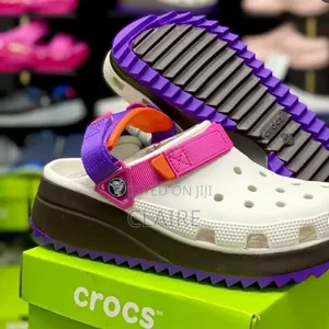 Hicker Crocs