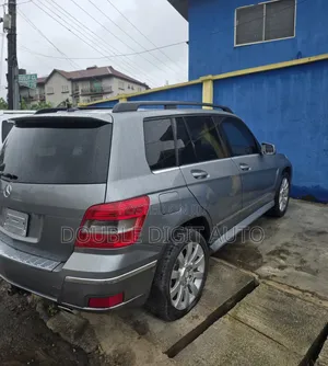 Mercedes-Benz GLK-Class 350 4MATIC 2012 Gray