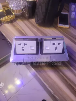 Original Metal Pop Up Floor Box With 2 Multi Socket and 2 Data