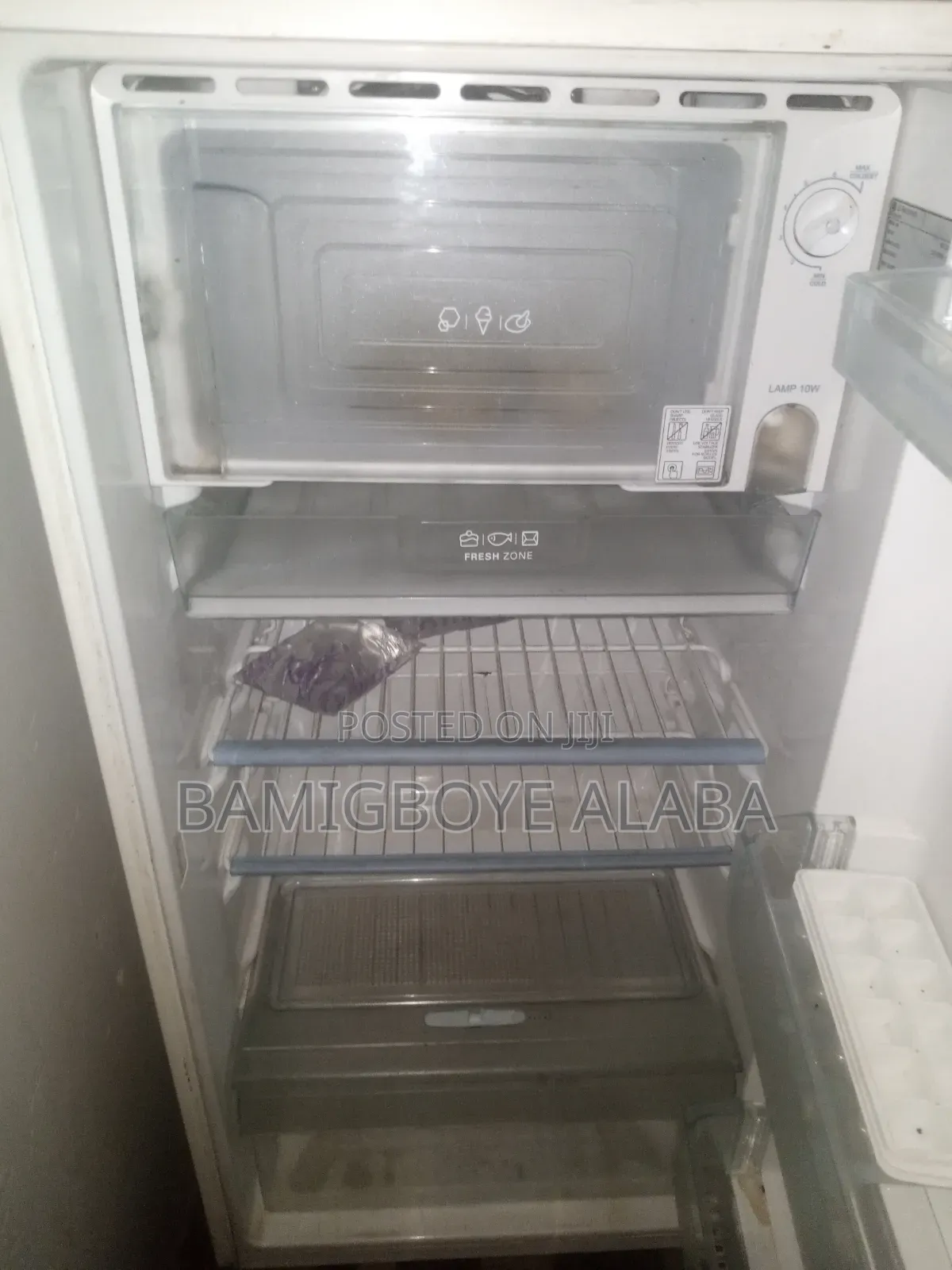 Refrigerator