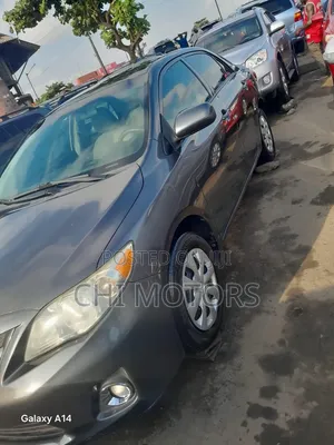 Toyota Corolla 2013 Gray