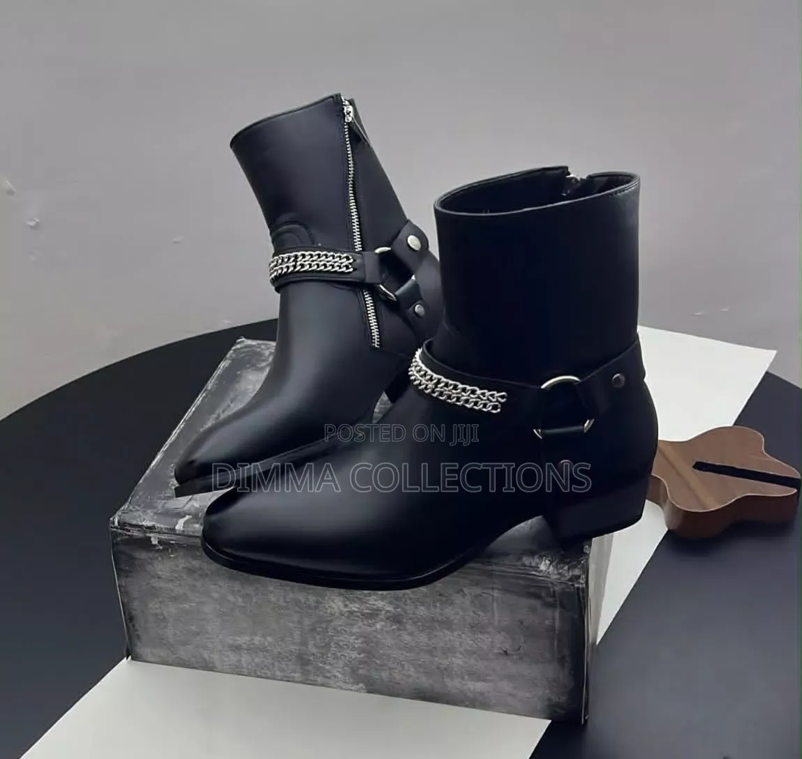 *”original Ankle Healed Boot*
 ` /Id/