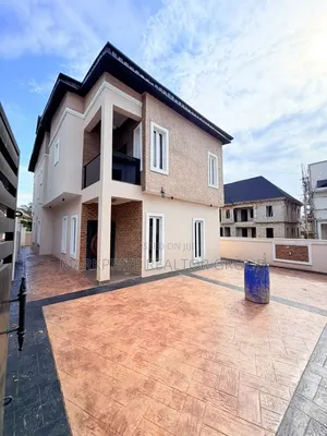 4bdrm Duplex in Opic Isheri Lagos for sale