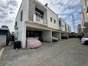 4bdrm Townhouse / Terrace in Ikota for rent