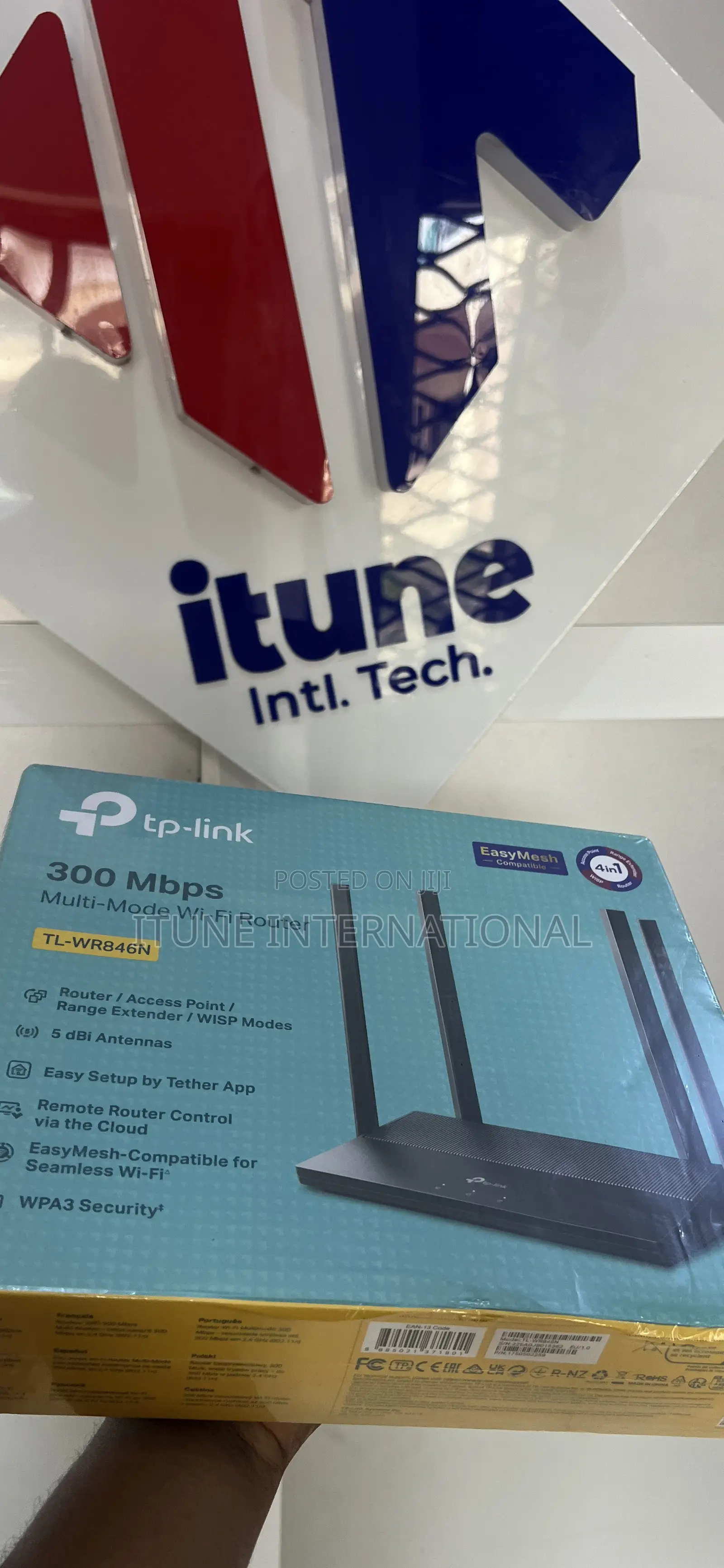 TP-Link 300 MBPS Multi-Mode Wi-Fi Route