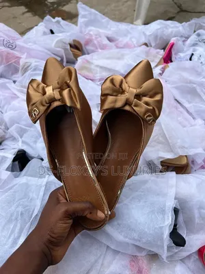 Ladies Half Cover Small Heels