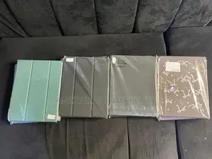 iPad 10th 11th Gen Pouch