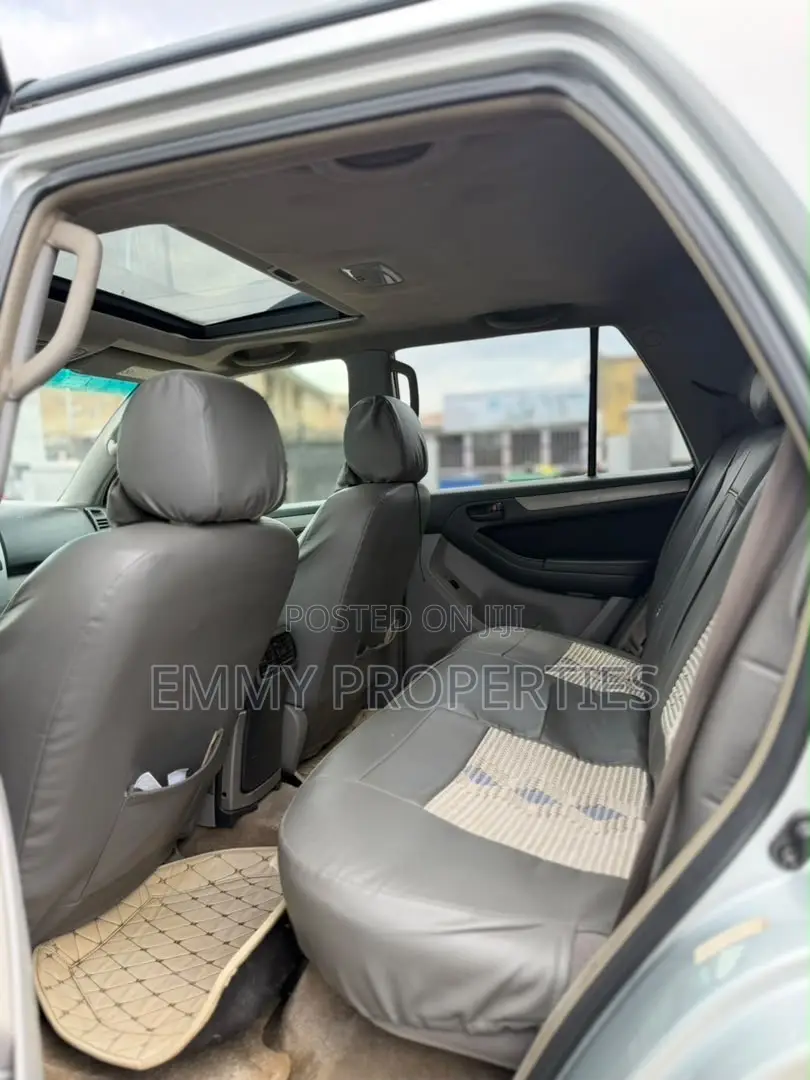 Toyota 4-Runner 2005 Silver