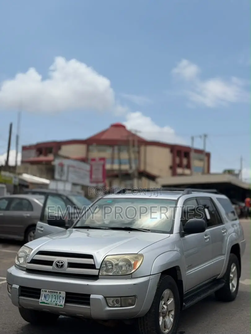 Toyota 4-Runner 2005 Silver