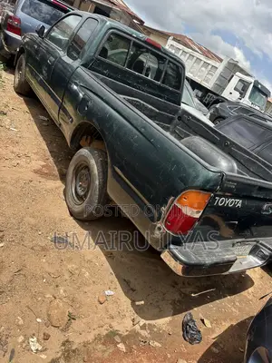 Toyota Tacoma 2004 Green