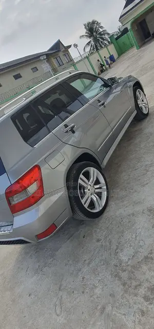 Mercedes-Benz GLK-Class 2012 Silver
