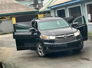 Toyota Highlander XLE V6 4x2 (3.5L 6cyl 6A) 2016 Black