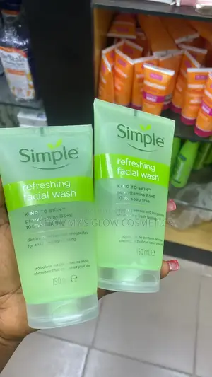 Simple Refreshing Facial Wash