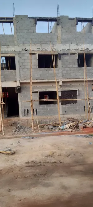 Bricklayer/Mason