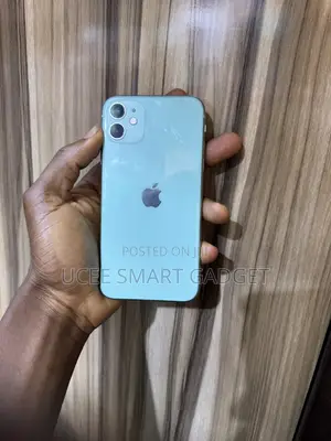 Apple iPhone 11 64 GB Green