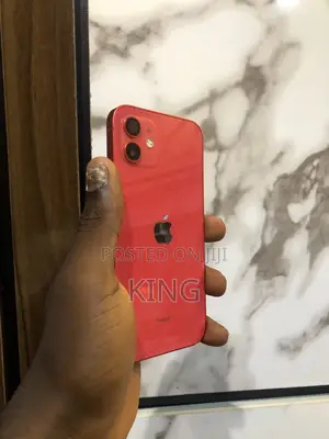 Apple iPhone 12 64 GB Red