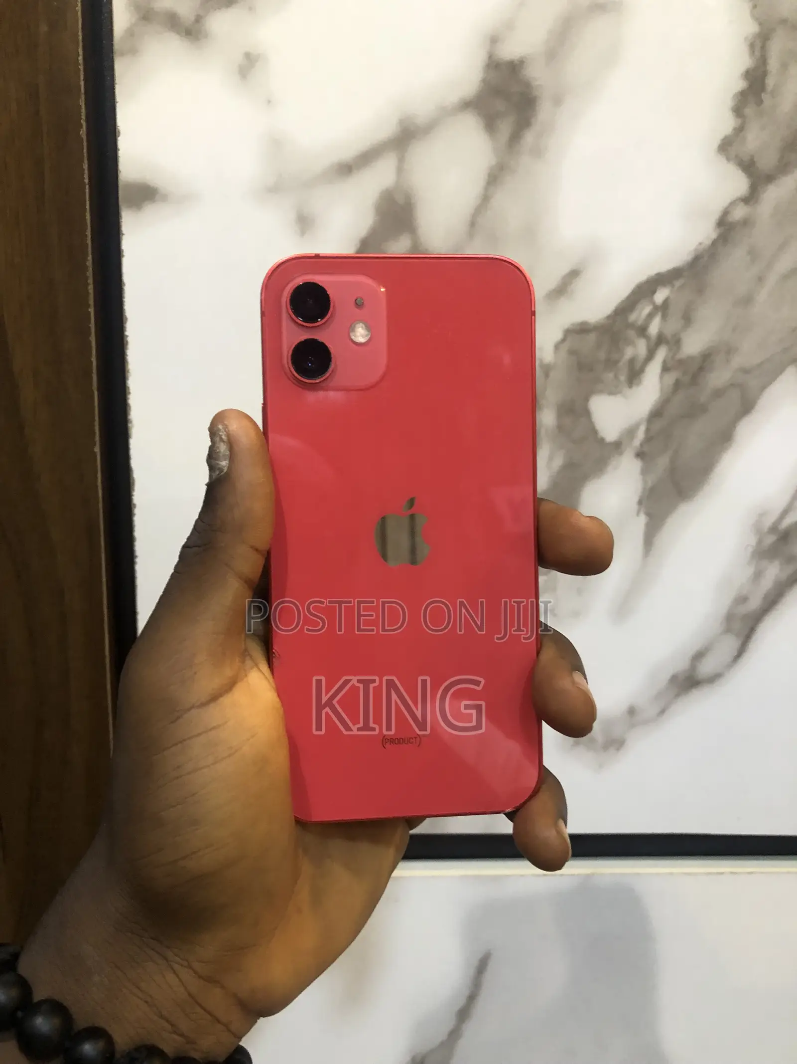 Apple iPhone 12 64 GB Red