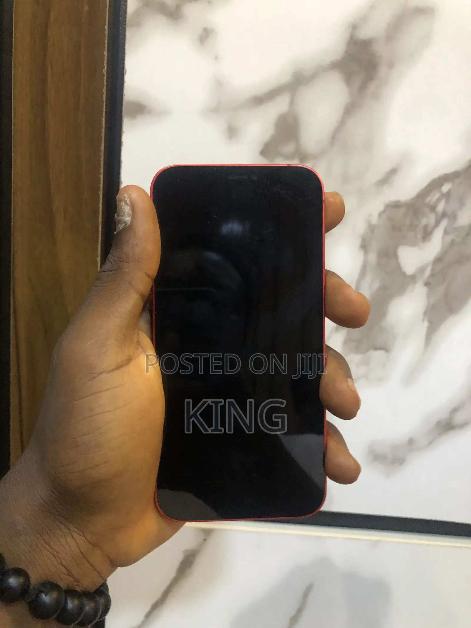 Apple iPhone 12 64 GB Red