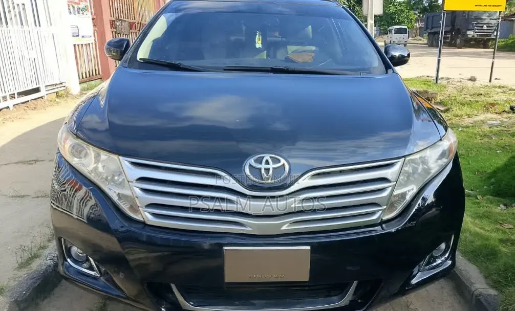 Toyota Venza 2010 Black