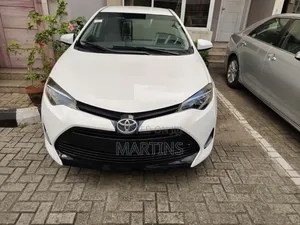 Toyota Corolla L 4dr Sedan (1.8L 4cyl CVT) 2017 White