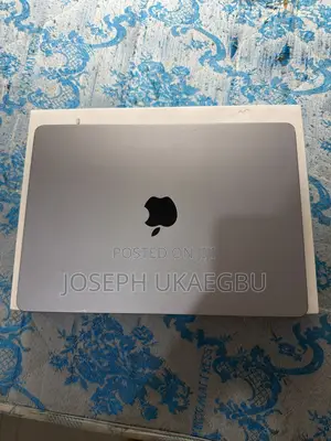 Laptop Apple MacBook Air 2022 M2 8GB Apple M2 SSD 256GB
