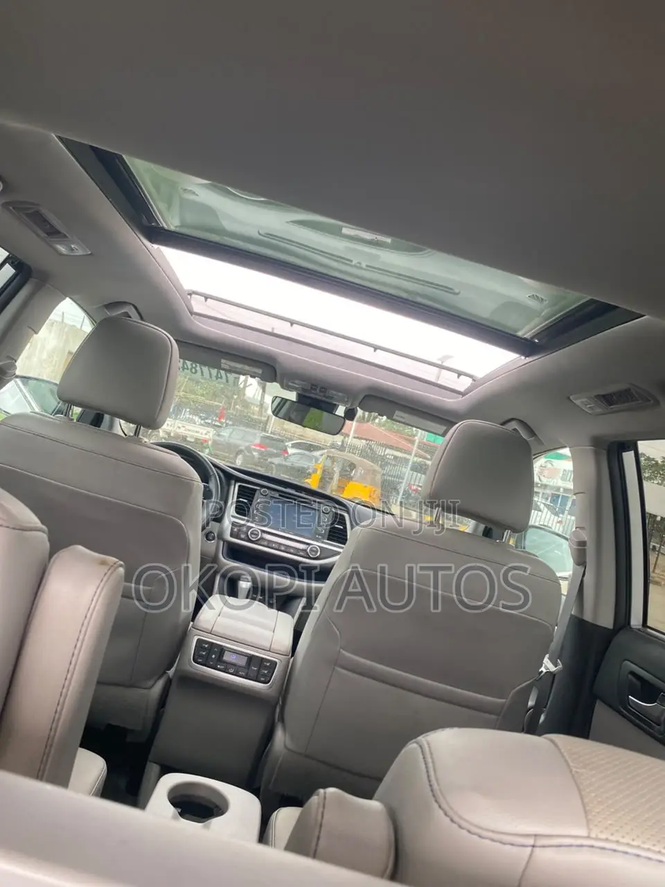 Toyota Highlander 2019 White