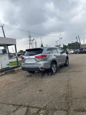 Toyota Highlander 2019 White