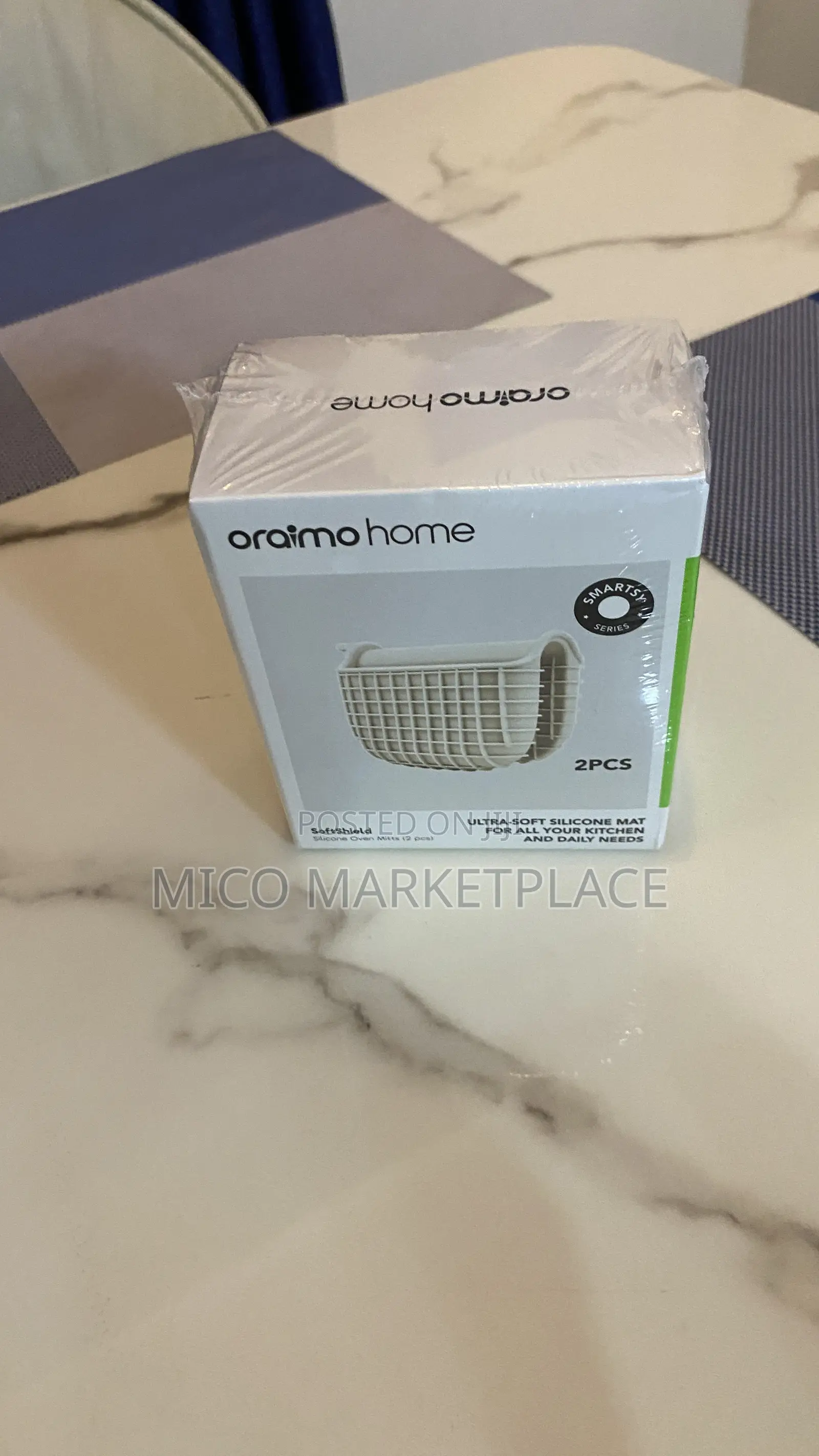 Oraimo SoftShield Heat Cold Resistant Silicone Oven Mitts