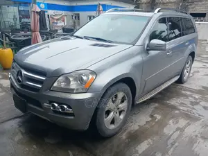 Mercedes-Benz GL-Class 2011 Black