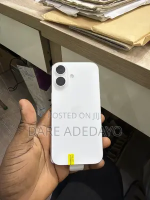 Apple iPhone 16 256 GB White