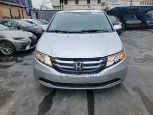Honda Odyssey EX-L w/Navigation 4dr Minivan (3.5L 6cyl 6A) 2015 Silver