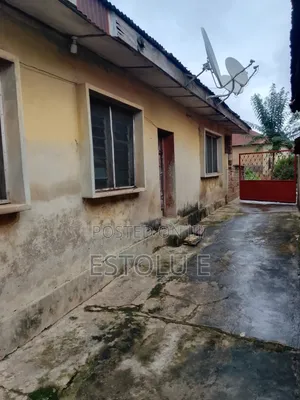 5bdrm Bungalow in Ilesa for sale