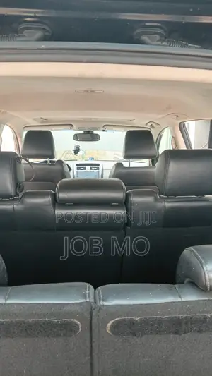 7 Seater Mazda CX9 Chilling AC